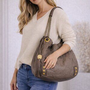 Vince Camuto Quilted Leather Slouchy Hobo Shoulder Bag Taupe Gold Hardware